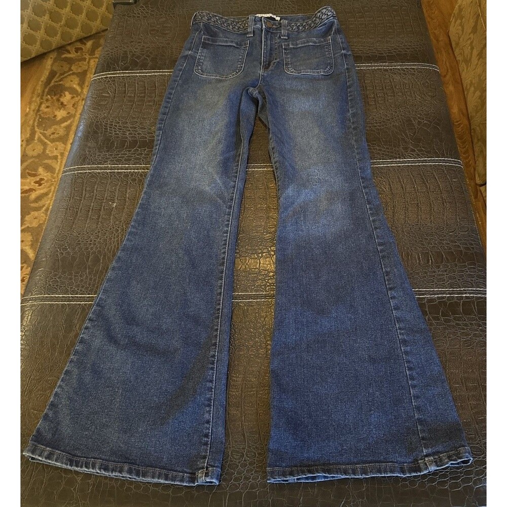 Celebrity Pink Womens Bell Bottom Flare Jeans Size 9/29 Braided Belt Look